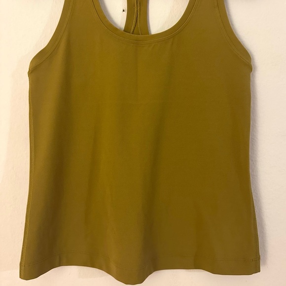 Lululemon Cool Racerback Short Tank Top Size 6 - Picture 3 of 3